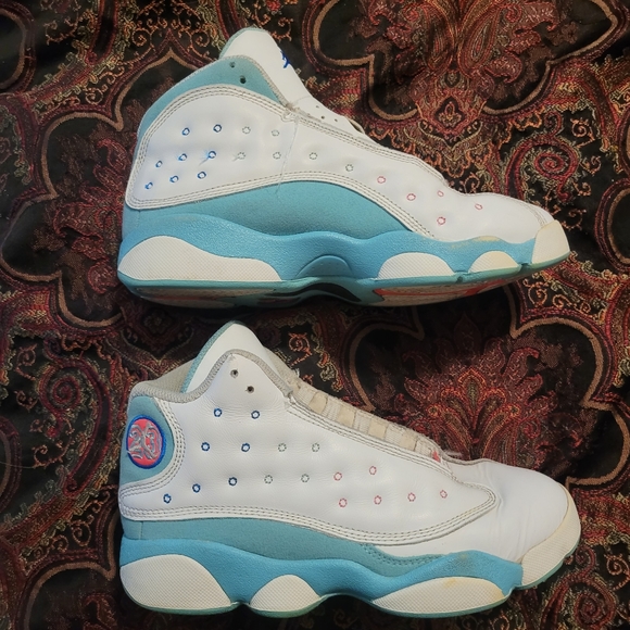 SOLD Air Jordan 13 Aurora Green size 2.5Y - Picture 2 of 3